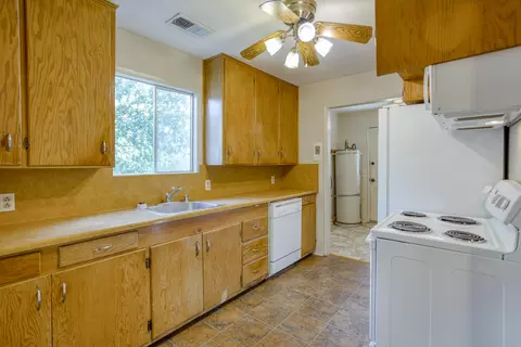 1731 Henry Ave, Redding, CA 96001 photo 9
