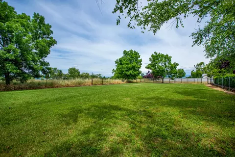 21855 Lone Tree Rd, Anderson, CA 96007 photo 36