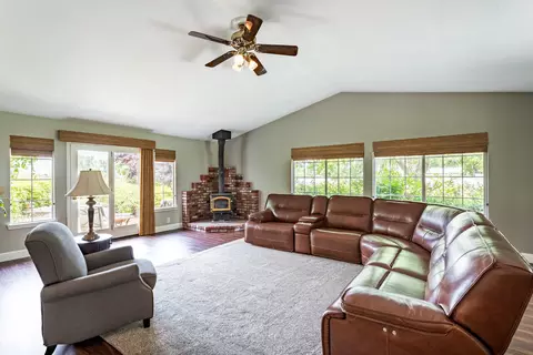 21855 Lone Tree Rd, Anderson, CA 96007 photo 17