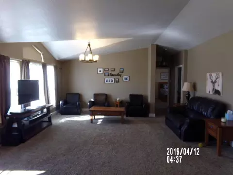 11430 Prairie View Ct, Red Bluff, CA 96080 photo 2