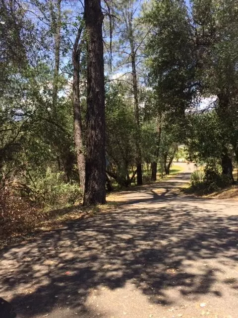 19271 Union School Rd, Redding, CA 96003 photo 2