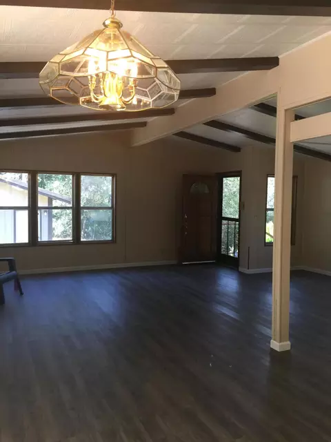 19271 Union School Rd, Redding, CA 96003 photo 6