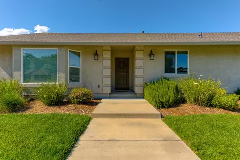 2380 Pendant Way, Redding, CA 96001 photo 1