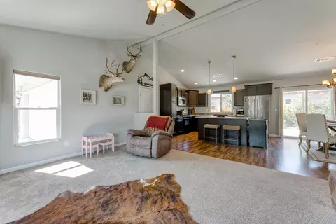 2380 Pendant Way, Redding, CA 96001 photo 4