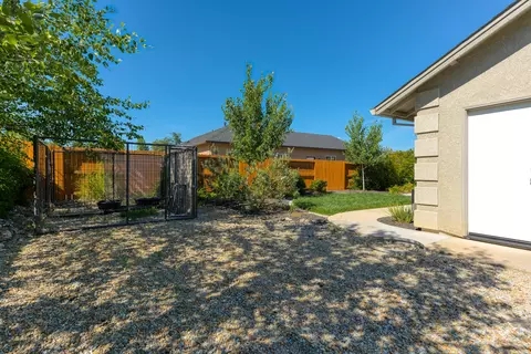 2380 Pendant Way, Redding, CA 96001 photo 26