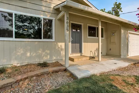 3635 Summit Dr, Redding, CA 96001 photo 5