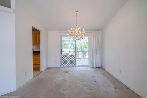 22785 Walts Ln, Anderson, CA 96007 photo 4
