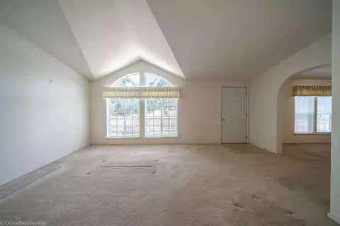 22785 Walts Ln, Anderson, CA 96007 photo 2