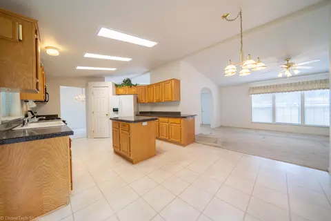 22785 Walts Ln, Anderson, CA 96007 photo 13