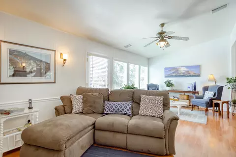 4315 Emily Way, Redding, CA 96001 photo 20