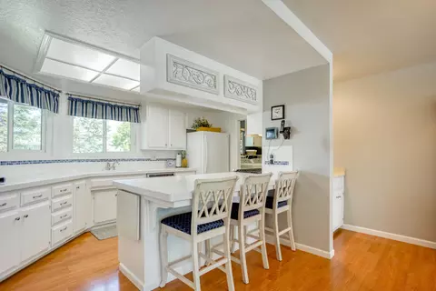 4315 Emily Way, Redding, CA 96001 photo 10
