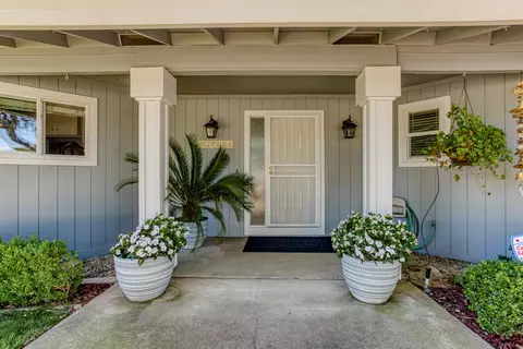 4315 Emily Way, Redding, CA 96001 photo 2