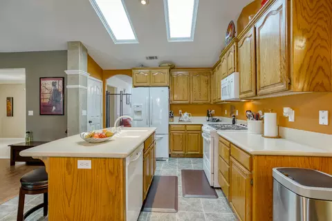 2898 Aspen Glow Ln, Redding, CA 96001 photo 6