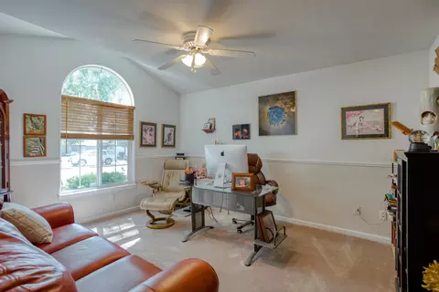 2898 Aspen Glow Ln, Redding, CA 96001 photo 8