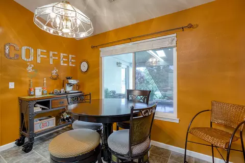 2898 Aspen Glow Ln, Redding, CA 96001 photo 7