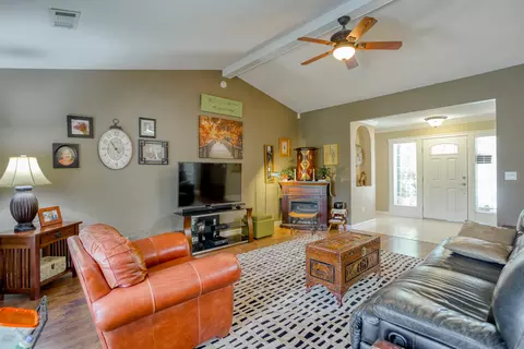 2898 Aspen Glow Ln, Redding, CA 96001 photo 3