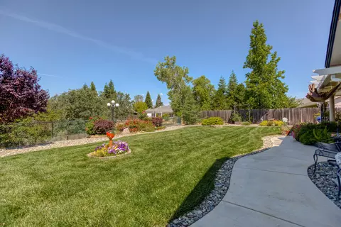 2898 Aspen Glow Ln, Redding, CA 96001 photo 24