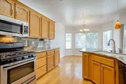 3166 Sunglow Dr, Redding, CA 96001 photo 11