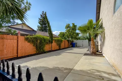 3166 Sunglow Dr, Redding, CA 96001 photo 38
