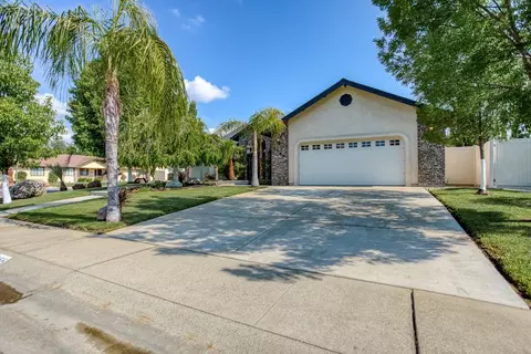 3166 Sunglow Dr, Redding, CA 96001 photo 3