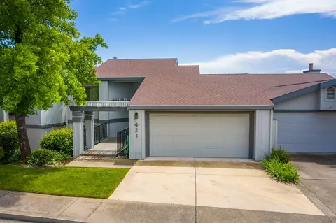421 Ridgecrest Trl, Redding, CA 96003 photo 2