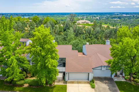 421 Ridgecrest Trl, Redding, CA 96003 photo 4