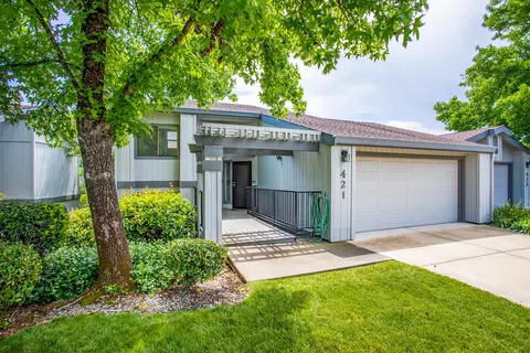 421 Ridgecrest Trl, Redding, CA 96003 photo 1