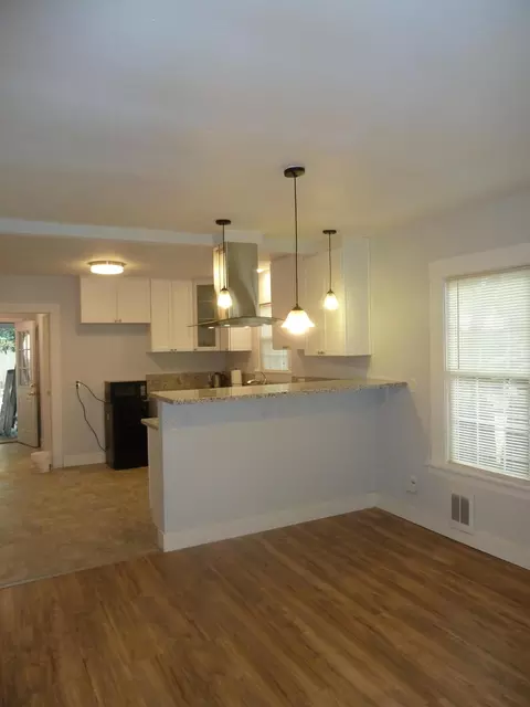 1037 Monroe St, Red Bluff, CA 96080 photo 7