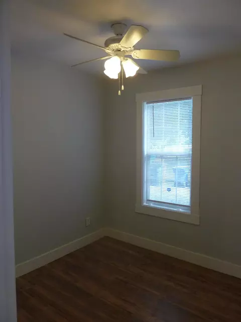 1037 Monroe St, Red Bluff, CA 96080 photo 16