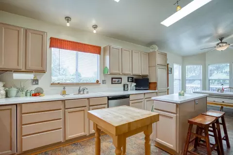 20845 Live Oak Rd, Red Bluff, CA 96080 photo 16