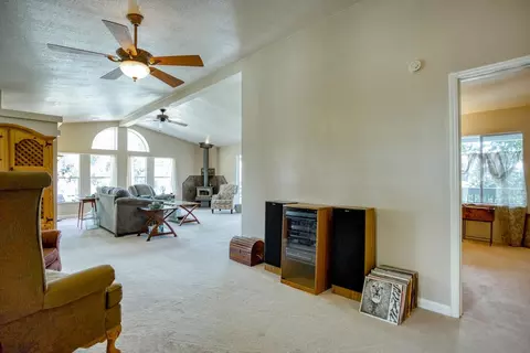 20845 Live Oak Rd, Red Bluff, CA 96080 photo 11