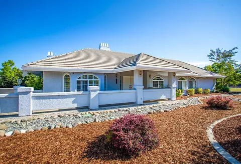 19350 Hunter Ct, Redding, CA 96003 photo 4