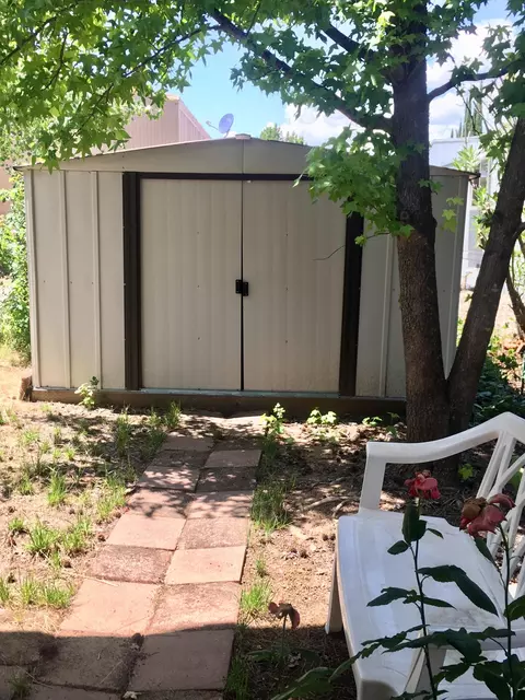 426 Bitterroot Dr, Redding, CA 96003 photo 6