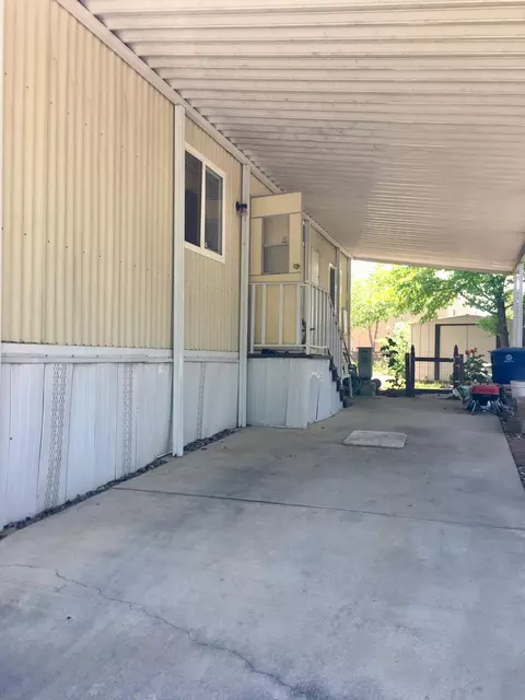 426 Bitterroot Dr, Redding, CA 96003 photo 8
