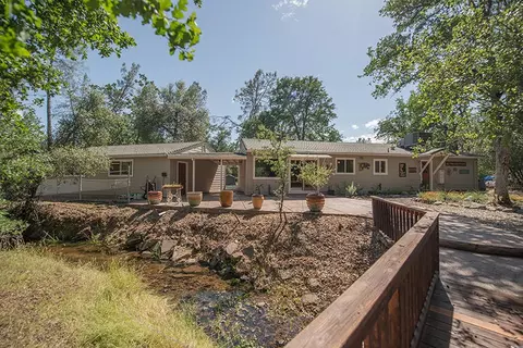 13839 Daniels Ln, Redding, CA 96003 photo 41