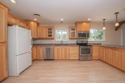 13839 Daniels Ln, Redding, CA 96003 photo 16