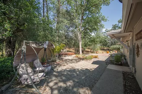 13839 Daniels Ln, Redding, CA 96003 photo 34