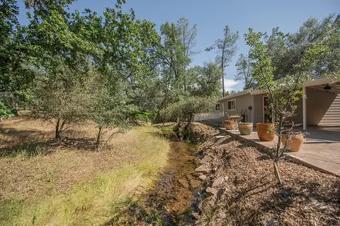 13839 Daniels Ln, Redding, CA 96003 photo 38