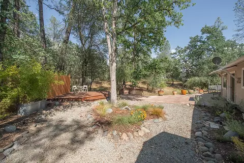 13839 Daniels Ln, Redding, CA 96003 photo 33
