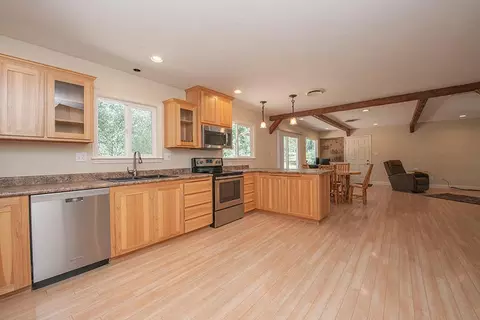 13839 Daniels Ln, Redding, CA 96003 photo 10