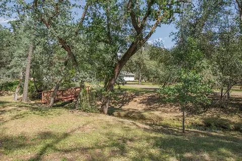 13839 Daniels Ln, Redding, CA 96003 photo 27