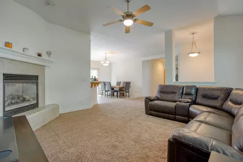579 Fair Hill Dr, Redding, CA 96003 photo 6