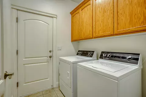579 Fair Hill Dr, Redding, CA 96003 photo 13