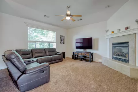 579 Fair Hill Dr, Redding, CA 96003 photo 5