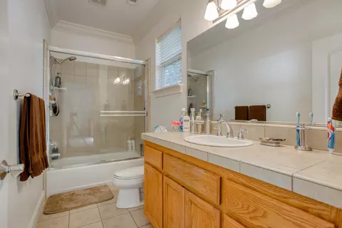 579 Fair Hill Dr, Redding, CA 96003 photo 20