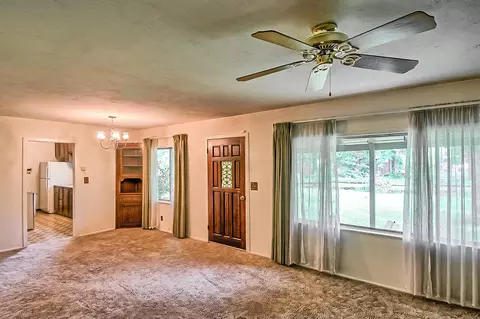 2604 Ely Ln, Redding, CA 96001 photo 8