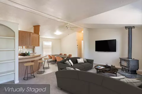21645 W Elk Trl, Redding, CA 96003 photo 6