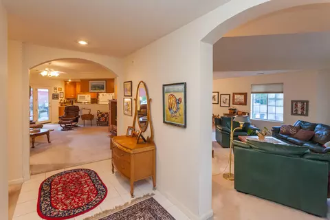 6317 Carmel Dr, Redding, CA 96003 photo 22