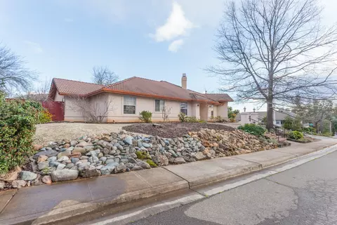 6317 Carmel Dr, Redding, CA 96003 photo 1