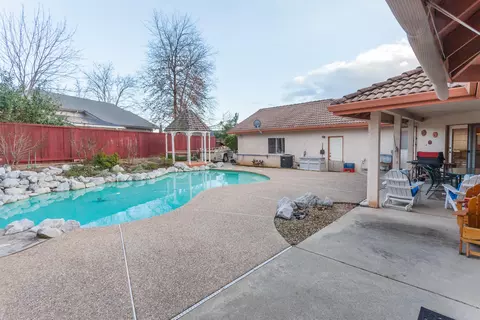 6317 Carmel Dr, Redding, CA 96003 photo 14